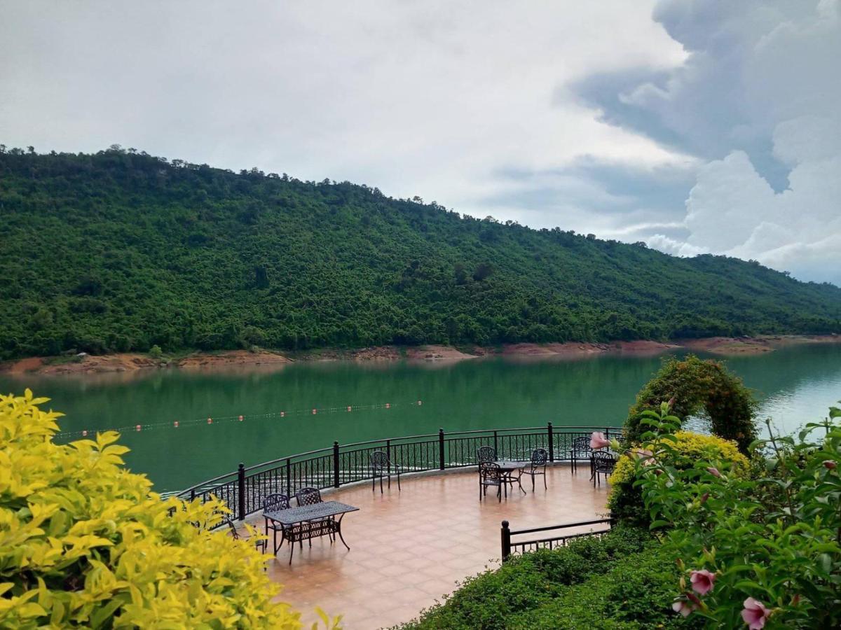 Dansavanh Namngum Resort Ban Keun Extérieur photo